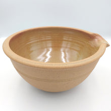 Load image into Gallery viewer, Winchcombe Pottery medium mixing bowl
