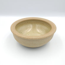 Load image into Gallery viewer, Winchcombe Pottery small bowl (5 inch)
