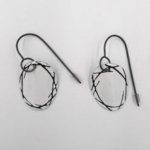 Load image into Gallery viewer, Scribble pattern enamel hook earrings by Mizuki Takahashi
