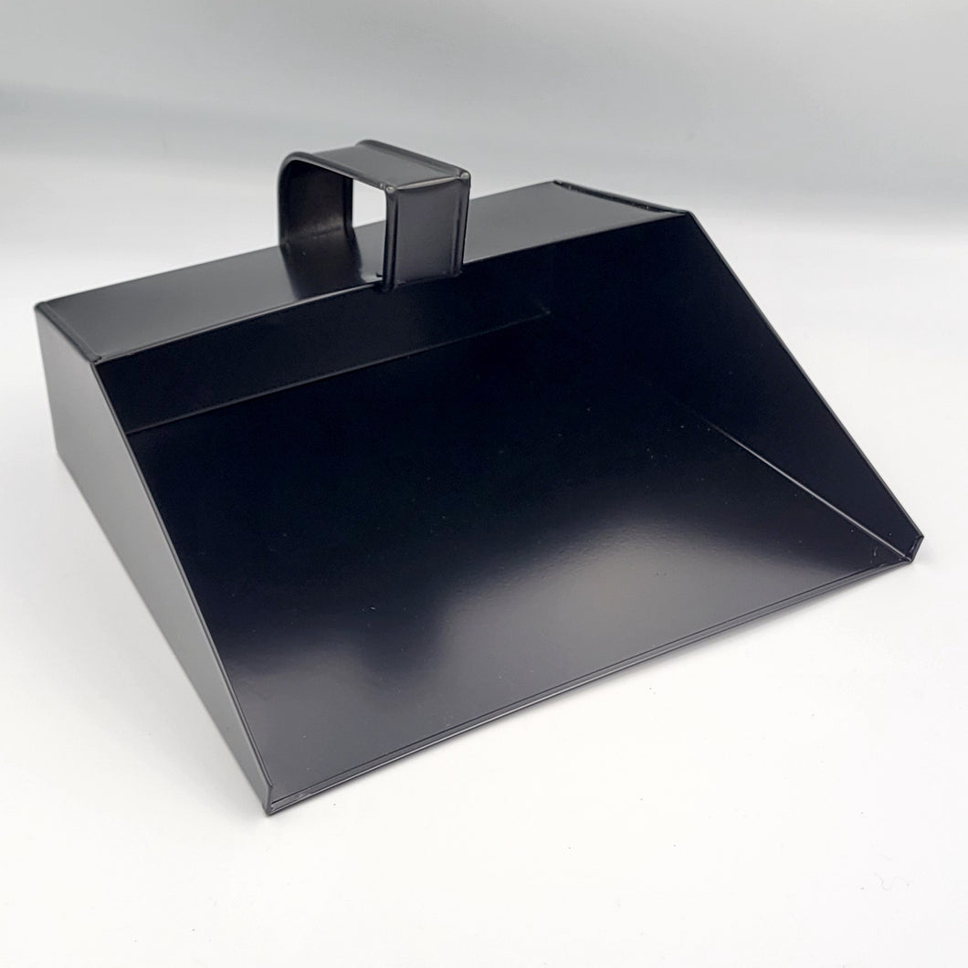 Black painted steel dustpan