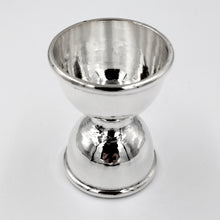 Load image into Gallery viewer, Egg cup by Hart Silversmiths
