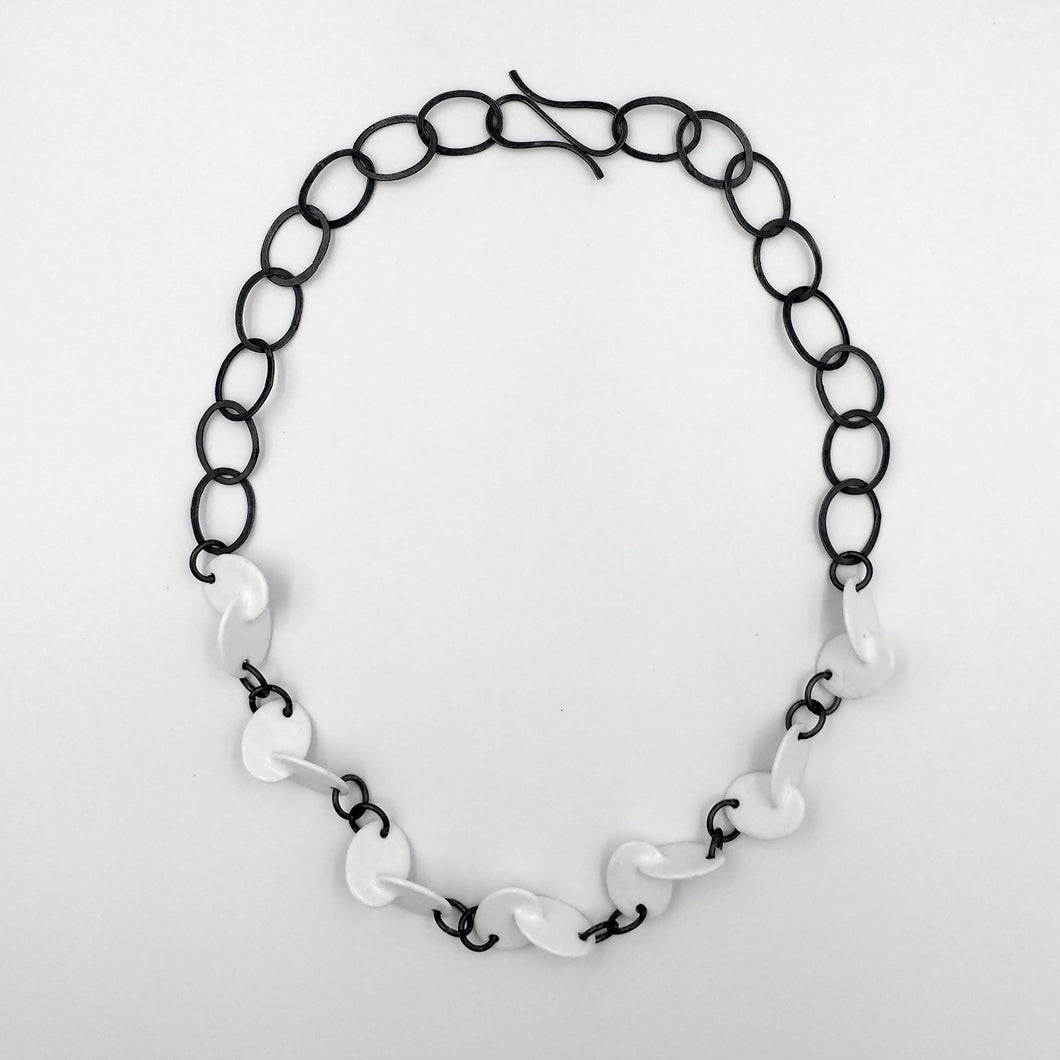 Enamel slit joint necklace by Mizuki Takahashi